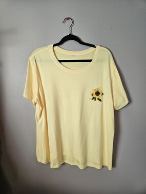 Yellow Sunflower Graphic Tee - Women